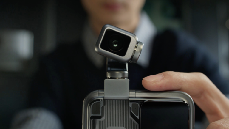Honor’s Robot Phone is a bold new take on the smartphone